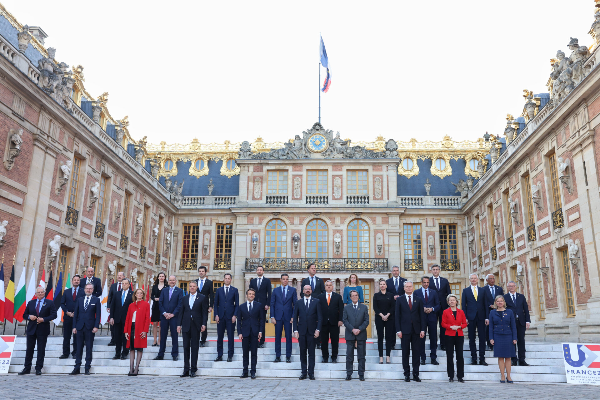 Familienfoto des Europäischen Rates 2022